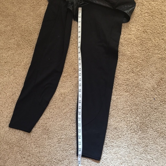 ATHLETA supersonic size S Rainer 2 in 1 tights - Picture 10 of 13